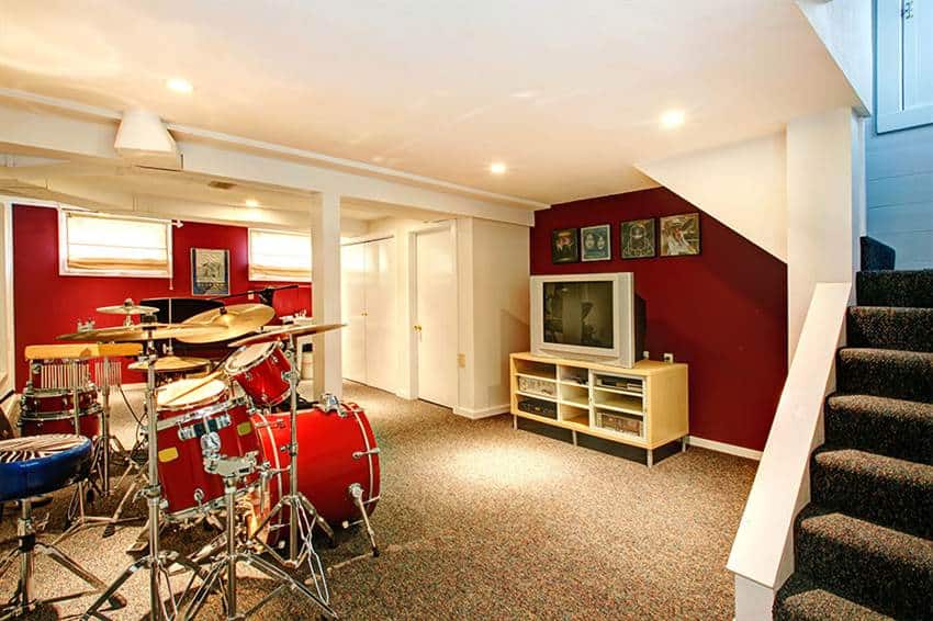 Man cave in a basement